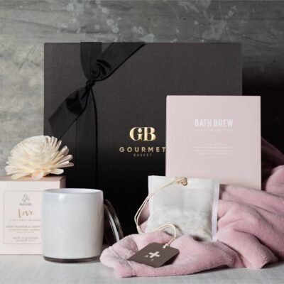 Snuggle Up Pamper Hamper