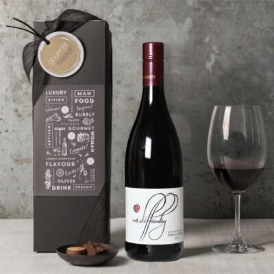 Mt Difficulty Bannockburn Pinot Noir Hamper